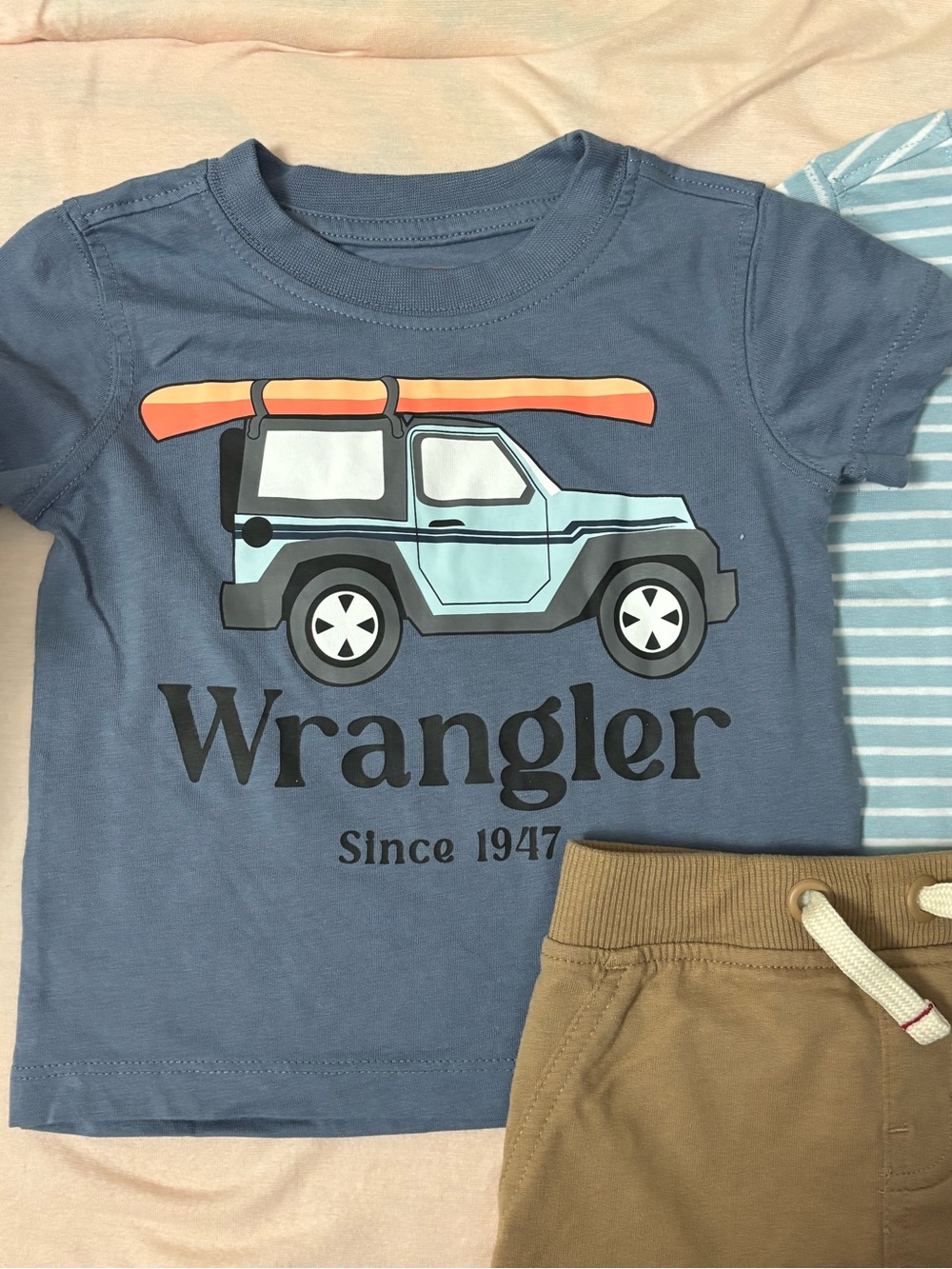 🎉(12m) Jeep Wrangler Boys 3PC Set - Picture 4 of 6